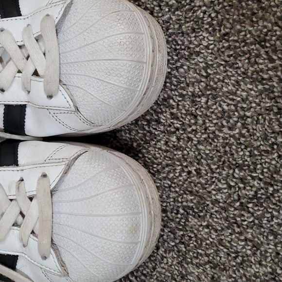 adidas Shoes - Picture 3 of 7